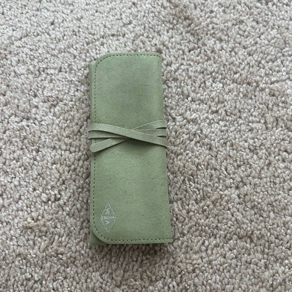 Van Cleef & Arpel Cleaning kit